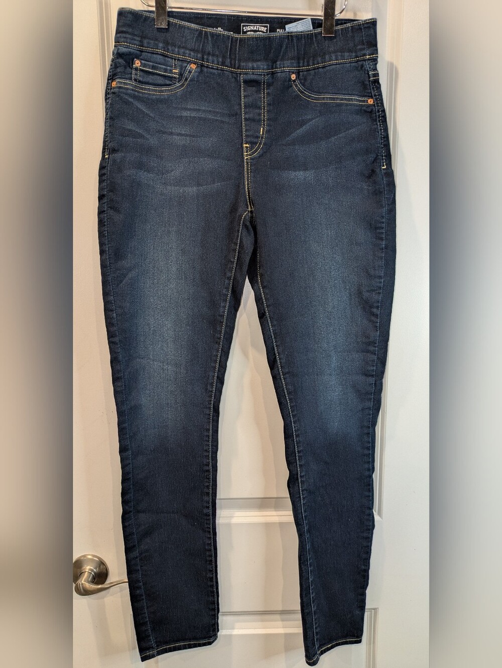 Signature by Levi Strauss Gold Pull On Skinny Jeans Womens 8L W29 Dark Wash